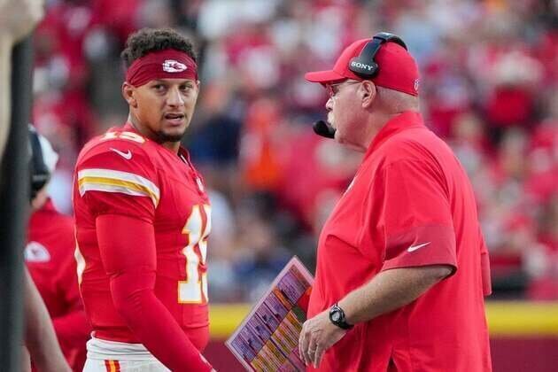 Chiefs save $43M under 2026 cap by adjusting QB Patrick Mahomes' contract