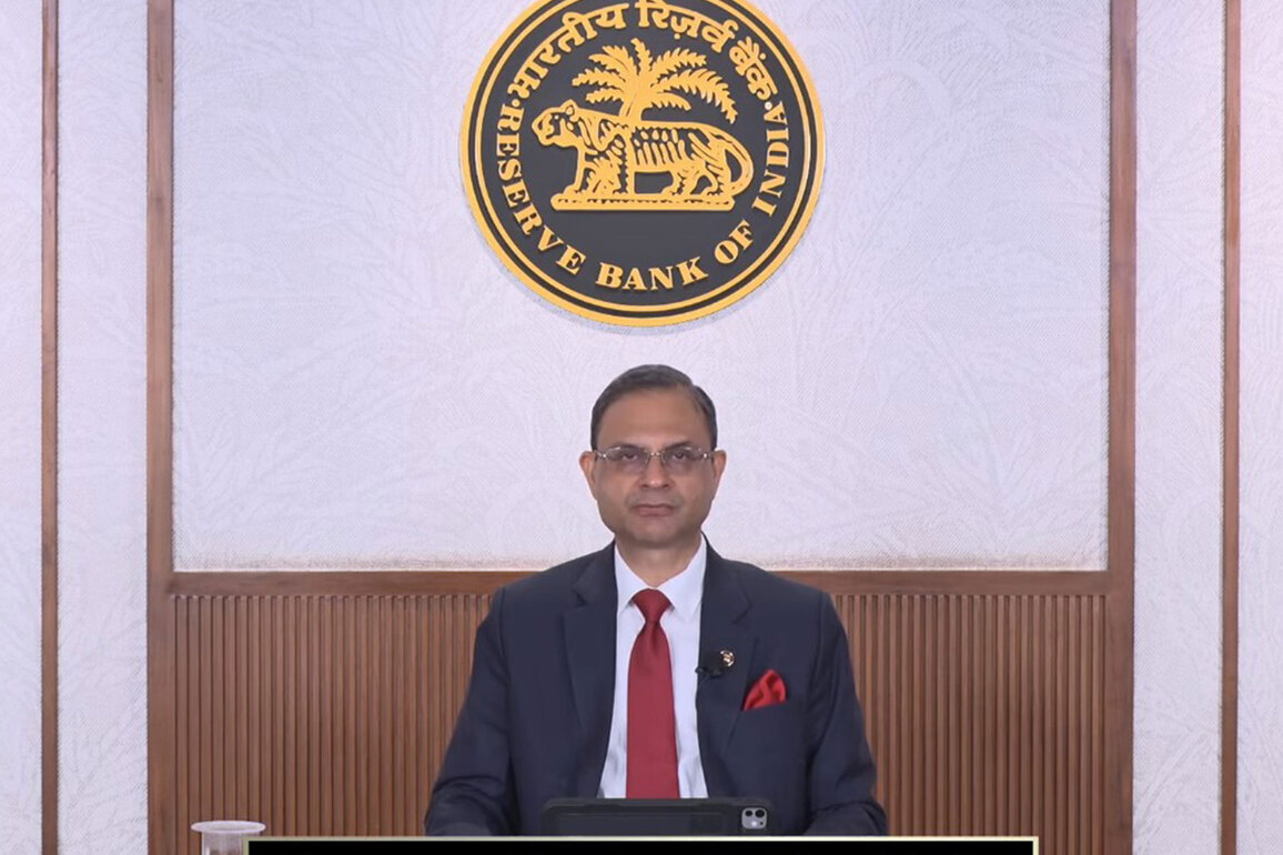 RBI keeps repo rate unchanged at 5.25%, maintains neutral stance amid global policy divergence