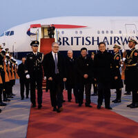 Starmer meets Xi, looks to improve ties, business opportunities
