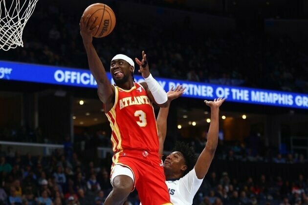 Hawks, facing Bucks, aim to build on stunning comeback win