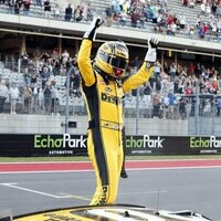 Christopher Bell surges late at Austin for back-to-back wins