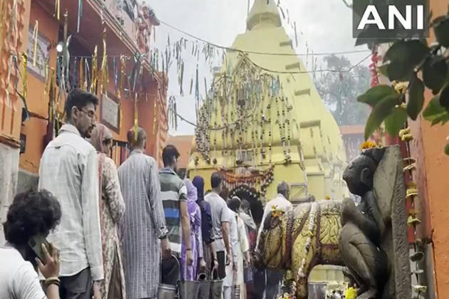 J-K: Devotees offer prayers at temple in Udhampur on first Monday of Shravan