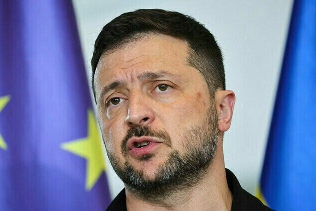 Zelensky calls for more sanctions on Russia