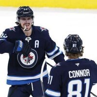 Close to a wild-card spot, Jets battle playoff-bound Stars