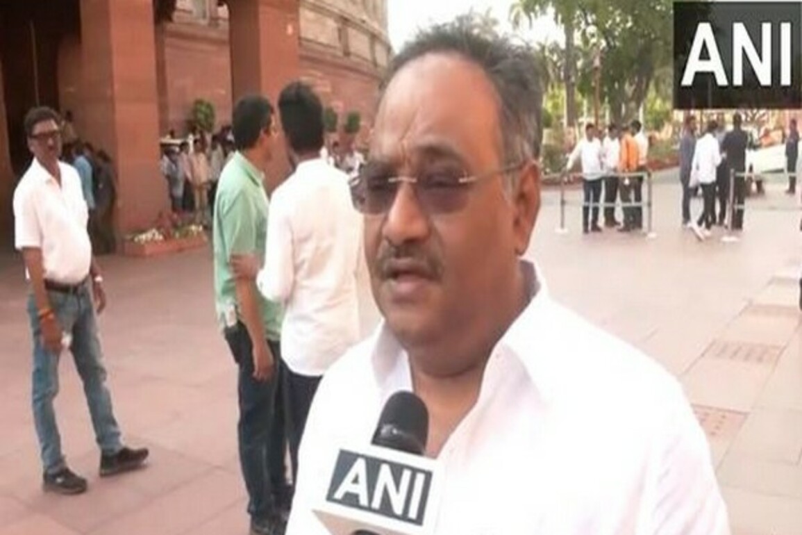"TMC sold jobs like vegetables... CM should take responsibility and resign": BJP's Samik Bhattacharya