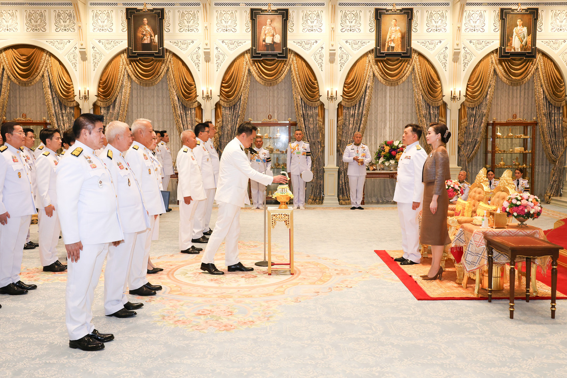 (SpotNews) THAILAND-BANGKOK-NEW GOVERNMENT-SWORN IN