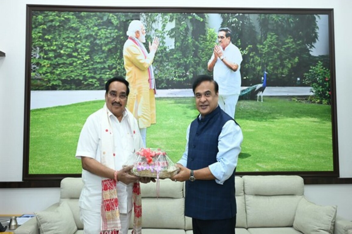 Assam CM, Union Minister Jal Shakti, discusses plans to rejuvenate Silsako wetland, Jal Jeevan projects