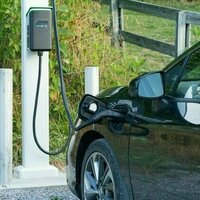 Trump reversed policies supporting electric vehicles - it will affect the road to clean electricity, too
