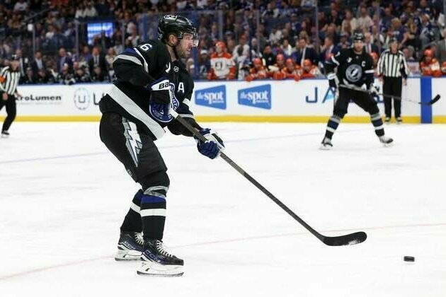 Nikita Kucherov's quick OT goal lifts Lightning past Golden Knights