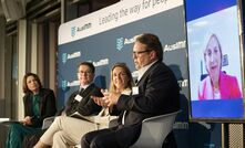 Megan McCracken (left), Dr Chris Vernon, Marnie Finlayson, Chris Reed and Amanda Lacaze (on screen) at the critical minerals event.