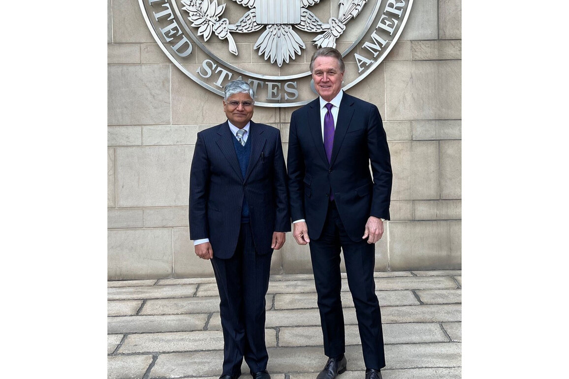 India and US Ambassadors meet in China, post about QUAD