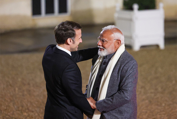 PM Modi attends dinner hosted by Macron at Elysee Palace