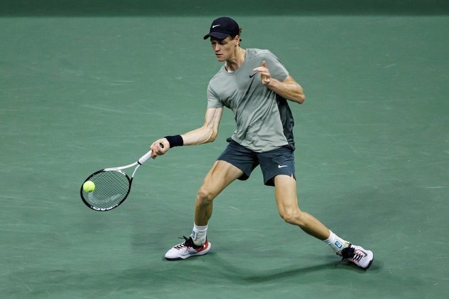 Jannik Sinner, other top seeds move on in Shanghai