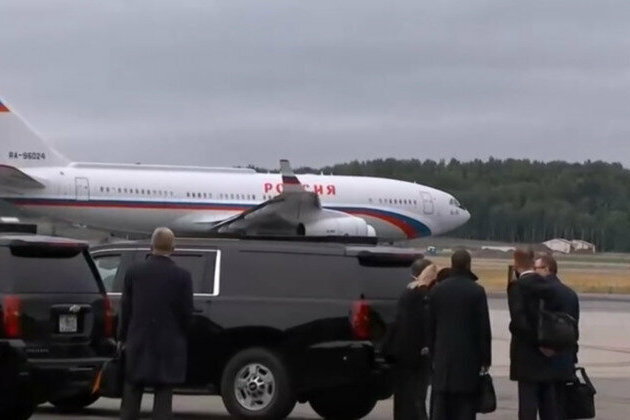 Putin land in Anchorage for historic US visit