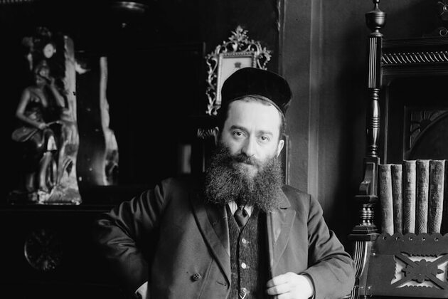 The cantors who captivated Hasidic rebbes  The Forward