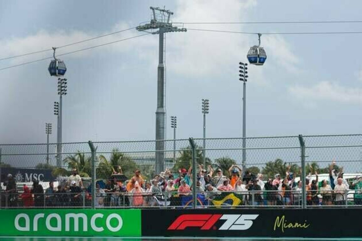 Oscar Piastri wins 4th race of season, taking Miami Grand Prix