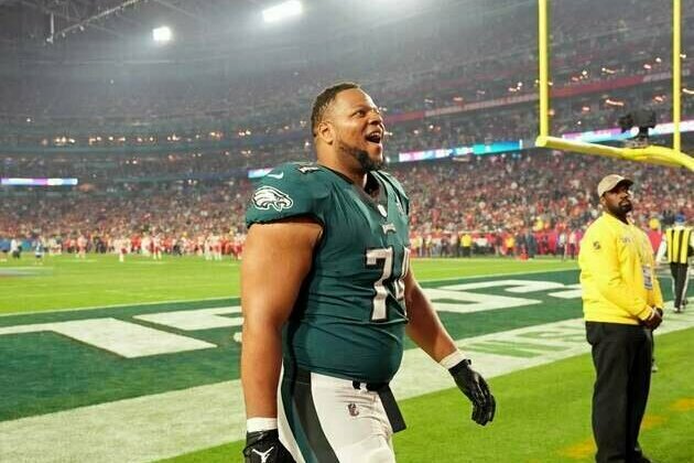 Ndamukong Suh announces retirement from NFL