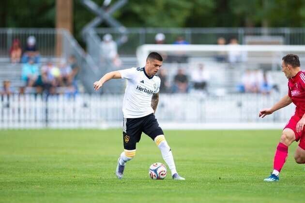 Coming off club-worst season, Galaxy face tough opener vs. NYCFC