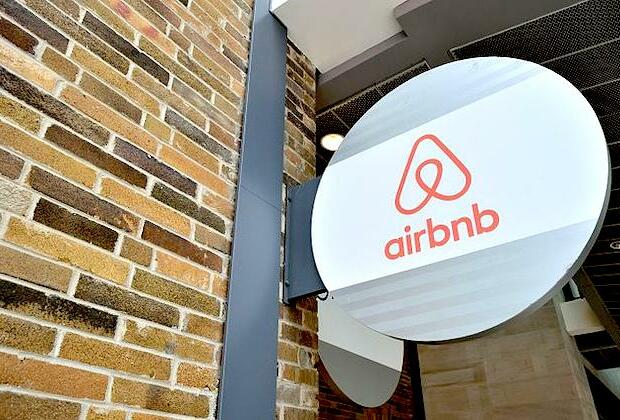 Australia accuses Airbnb of misleading customers with US pricing