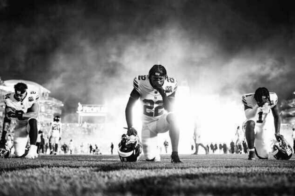 Giants' Matt Swensen wins first place in Hall of Fame photo contest