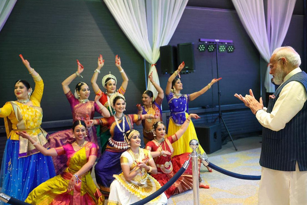 From Kathak to Garba, Indian diaspora in Netherlands showcases cultural extravaganza during PM Modi's visit