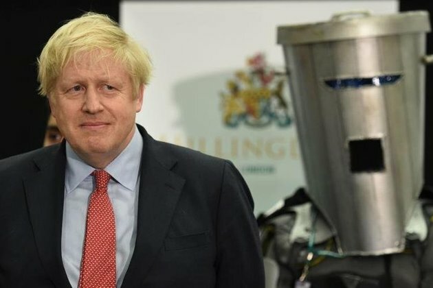 UK&#039;s Johnson hails &#039;new chapter&#039; as he signs EU divorce deal