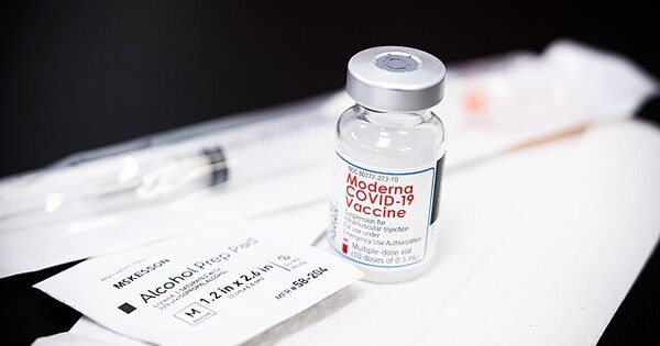 Drugmakers face fresh legal challenge over vaccine technology