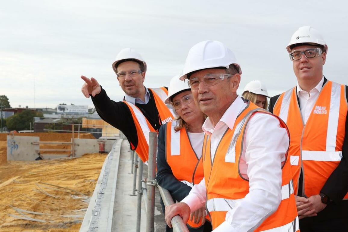 Perth housing crisis- Population pressure blamed for apartment shortage