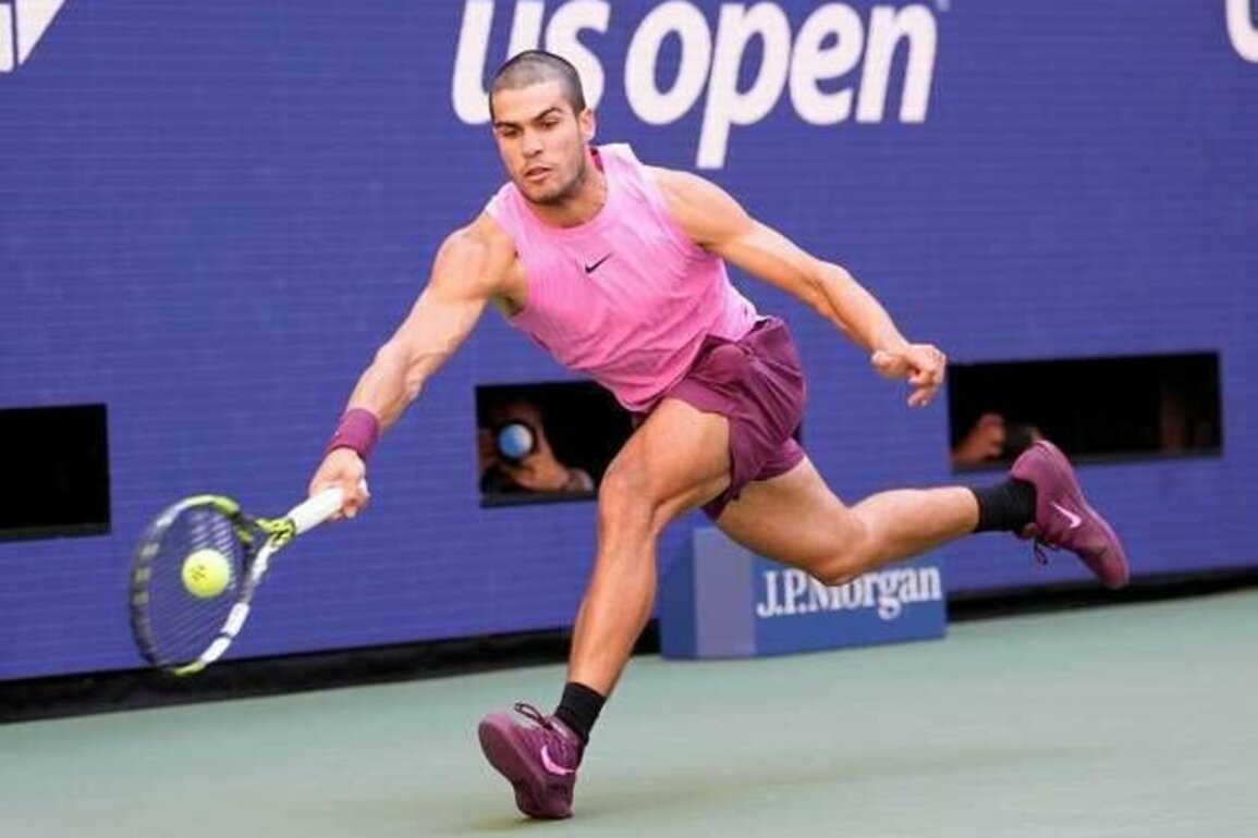 Carlos Alcaraz, Novak Djokovic, Taylor Fritz reach U.S. Open QFs