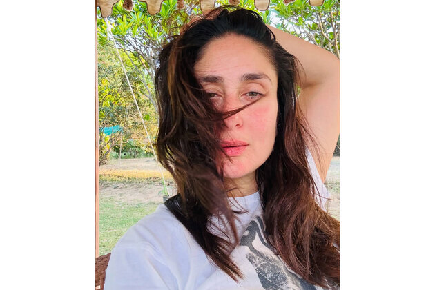 Kareena Kapoor soaks in 'Haryana ki dhoop' during family vacation at Pataudi Palace