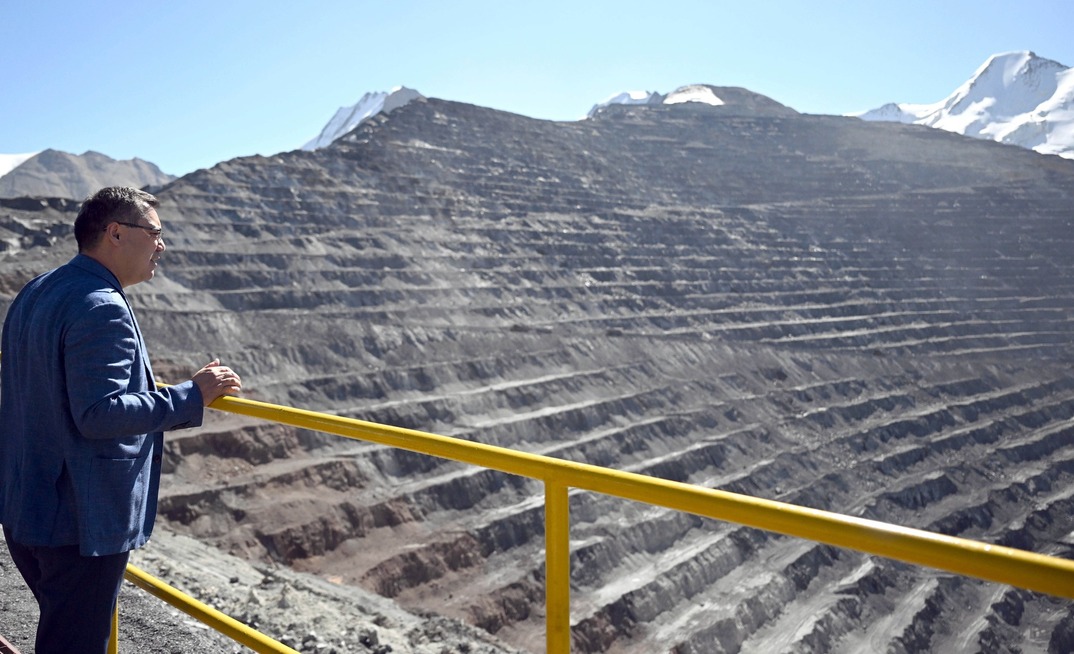 Kyrgyzstan's state-owned gold mine starts operations