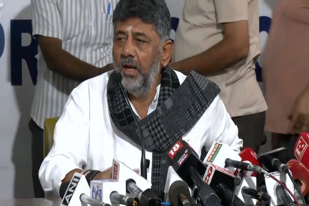 Ujjwala scheme has become "firewood stove scheme": DK Shivakumar says 'centre fooling people'
