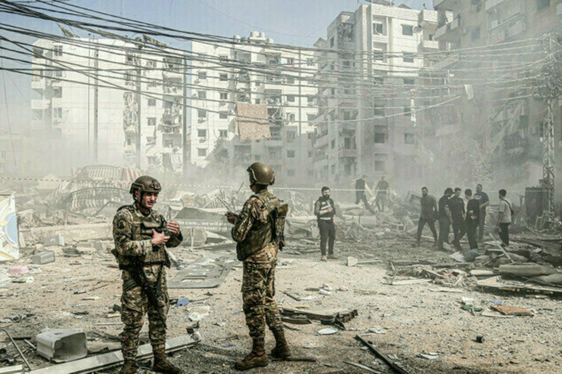 Israeli jets strike Beirut 
