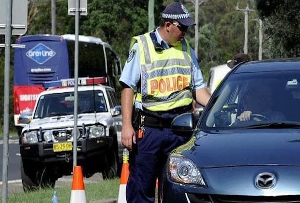 Man caught  driving in NSW Central West despite losing license until 2117