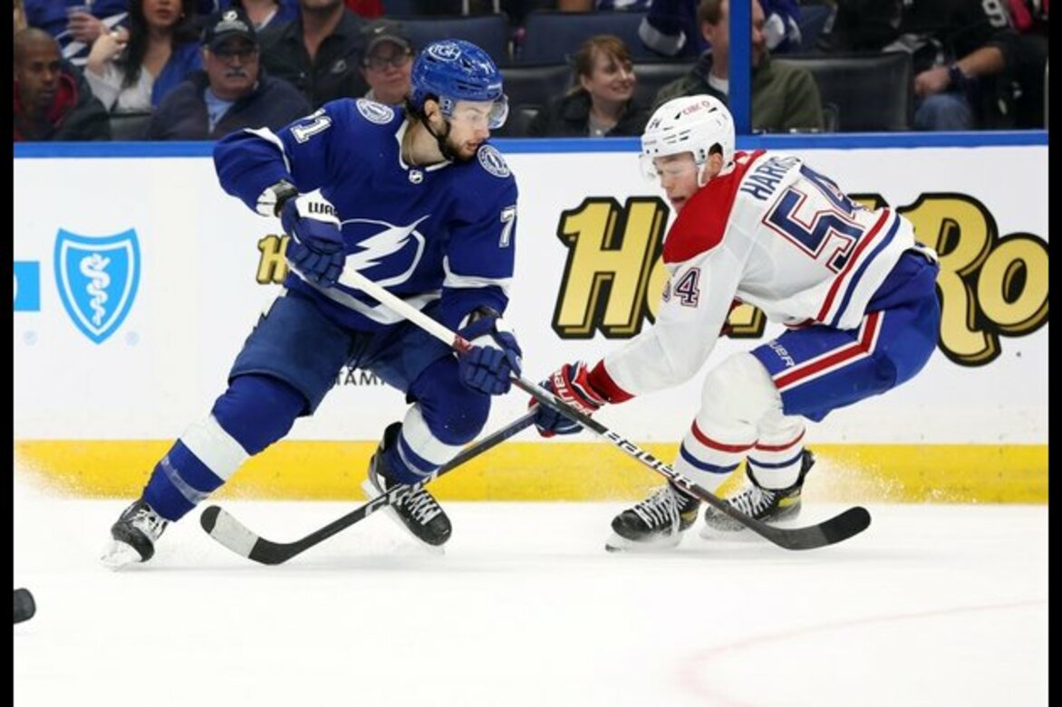 Brandon Hagel's hat trick boosts Lightning past Canadiens