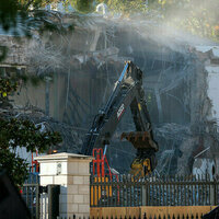 Trump demolishing part of White House