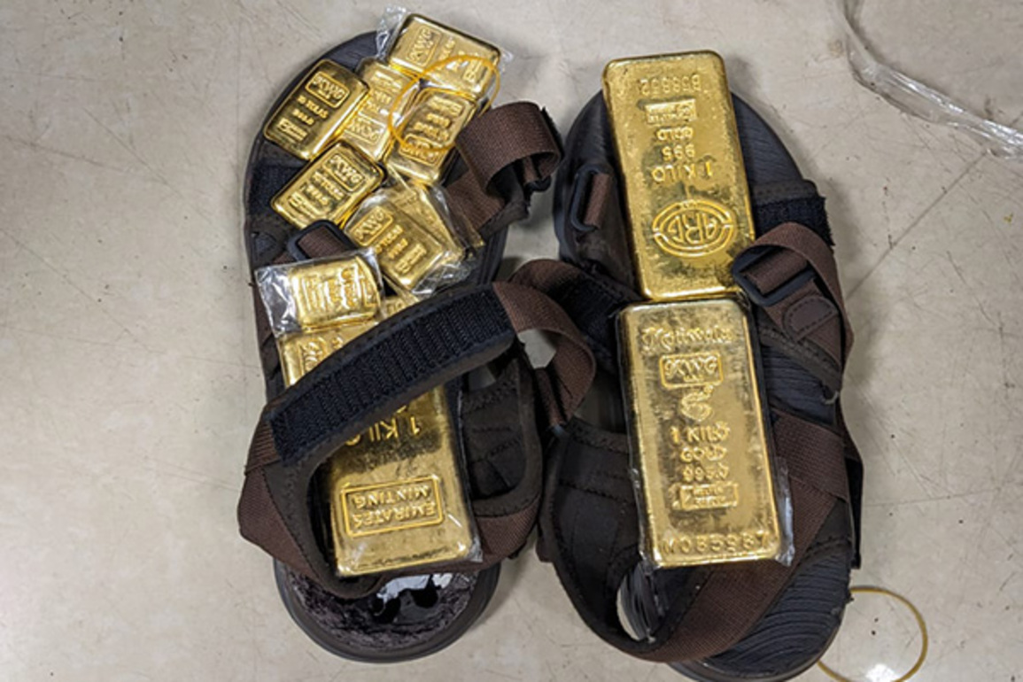 DRI Mumbai seizes gold worth Rs 3.86 crore hidden in slippers, arrests Chad National