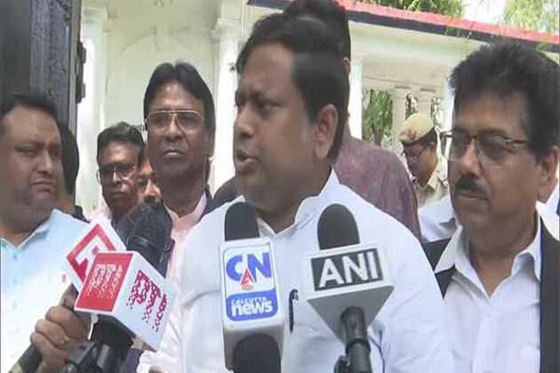 Union Minister Sukanta Majumdar joins protest over alleged attack on Hindu temples in West Bengal
