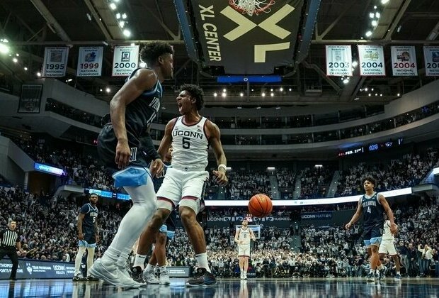 UConn seeks to regain form in clash with Georgetown