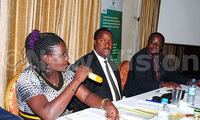 Top scientists debate biotechnology Top scientists debate biotechnology