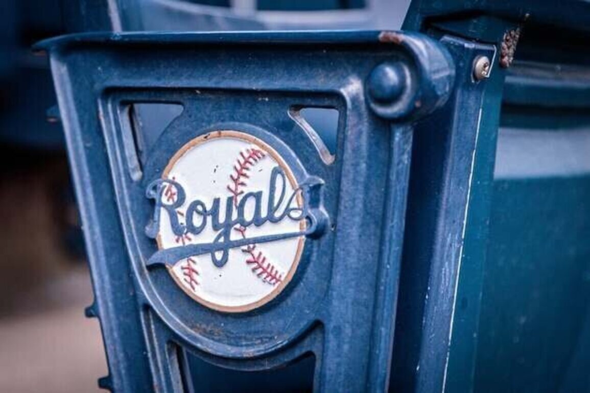Royals officially announce $2B Crown Center ballpark