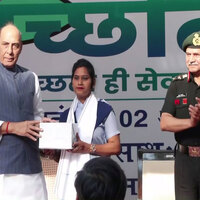 Defence Minister Rajnath Singh felicitates sanitation workers as part of 'Swacchata hi Sewa' campaign; plants sapling at Army Headquarters