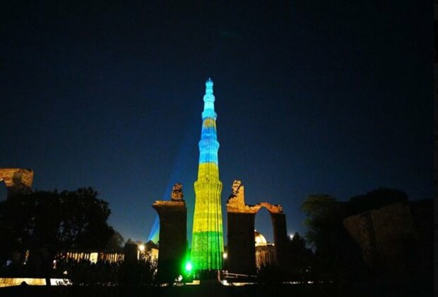 Delhi: Qutub Minar illuminates in remembrance of Rwanda Genocide of 1994