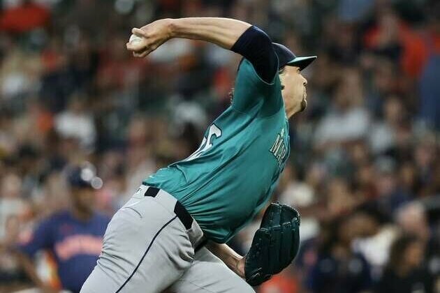 Mariners turn to RHP Logan Gilbert, Jays to rookie Trey Yesavage in Game 2