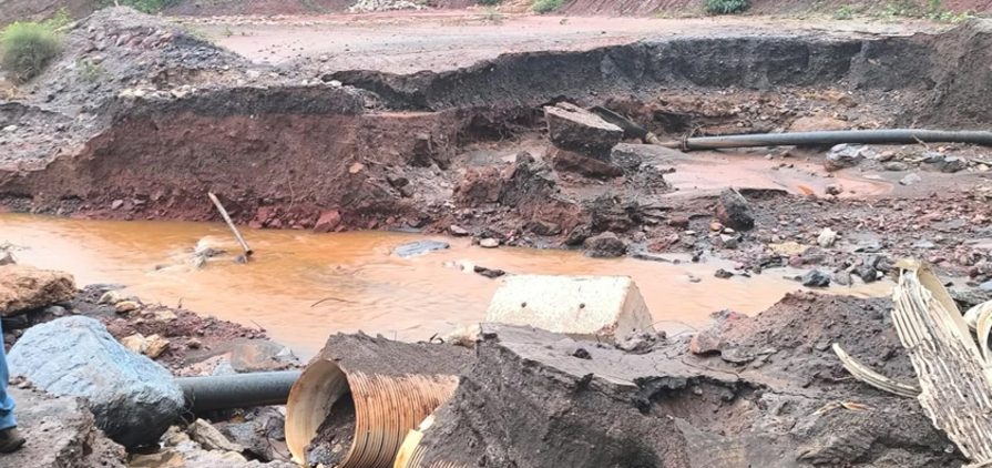 Dique da Vale que transbordou em Congonhas