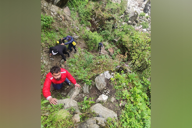 Uttarakhand SDRF rescues two stranded pilgrims near Lincholi, during their return from Kedarnath