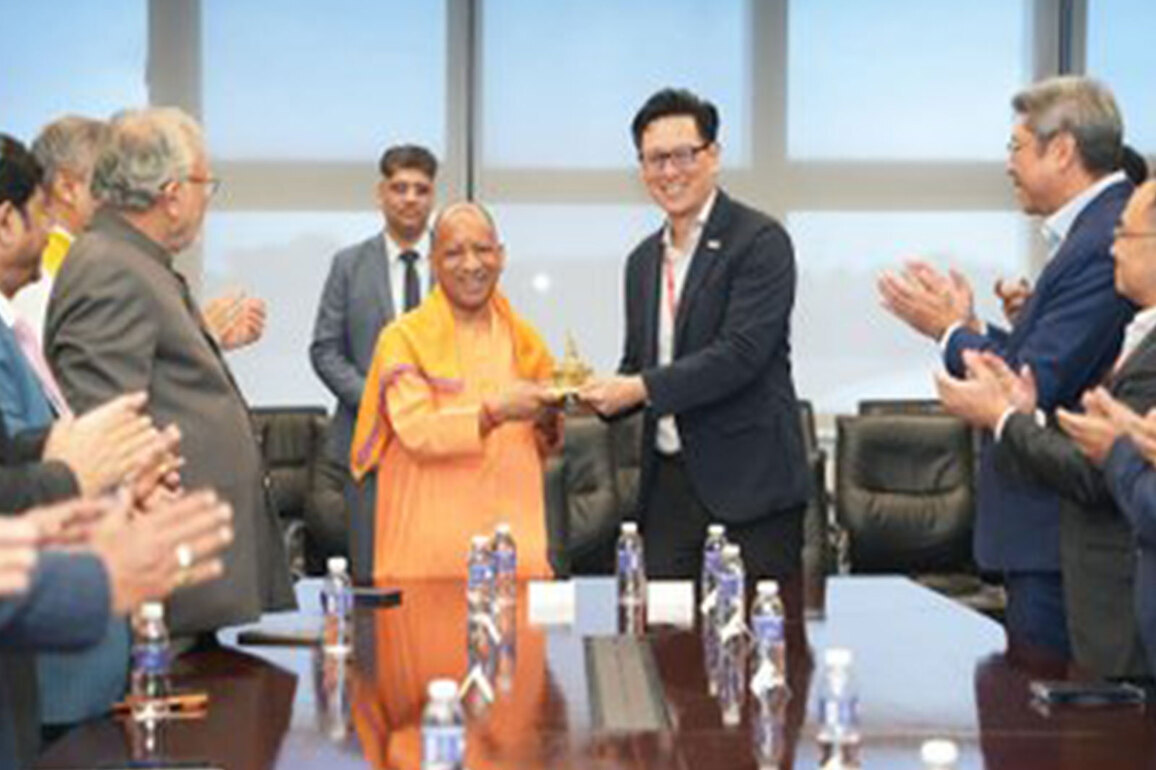 Uttar Pradesh strengthens Singapore ties with strategic MoUs on capacity building and aviation infrastructure