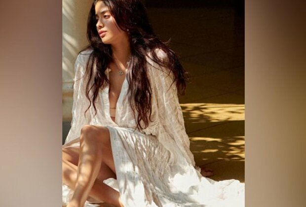 Janhvi Kapoor shares her Saturday vibe