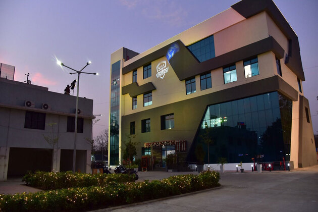Gujarat Urban Development Mission (GUDM) bags the best Community Impact Project award