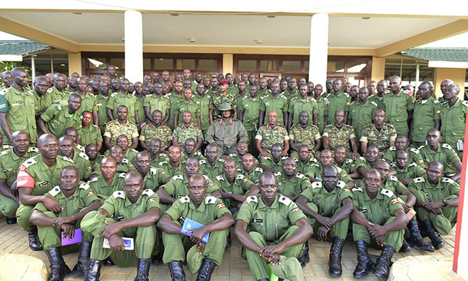 Live in harmony with citizens, Museveni tells soldiers Live in harmony with citizens, Museveni tells soldiers